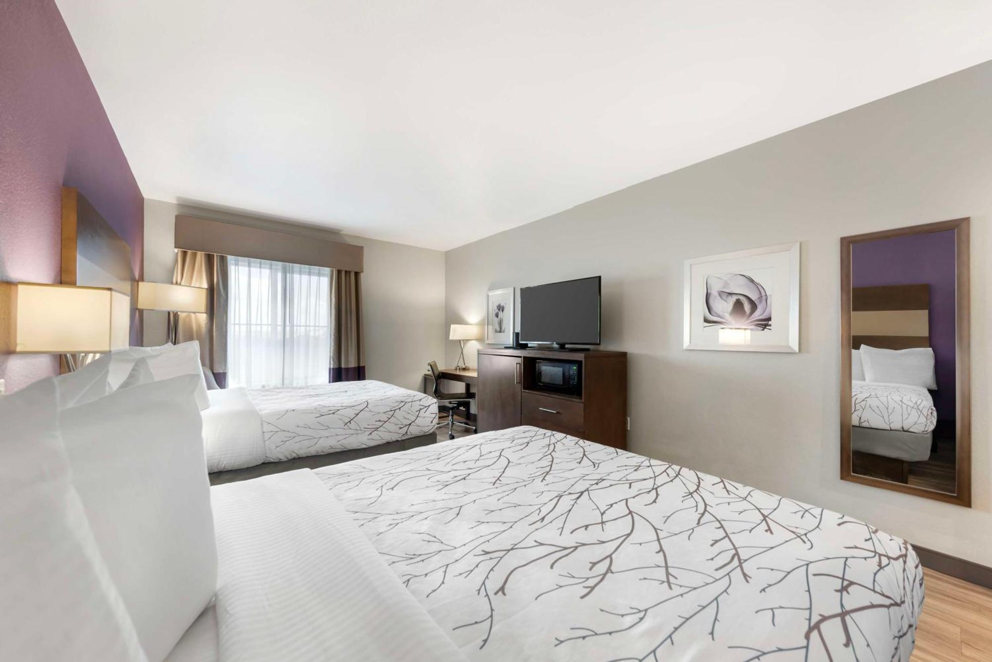 Best Western Plus Buda Austin Inn & Suites Exterior photo